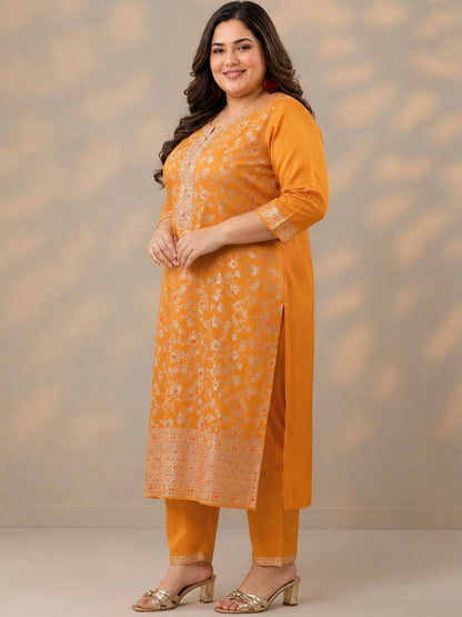 Women Regular Thread Work Kurta with Trousers & With Dupatta