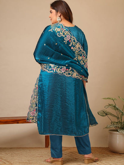 Women Ethnic Motifs Embroidered Regular Thread Work Kurta with Trousers & With Dupatta