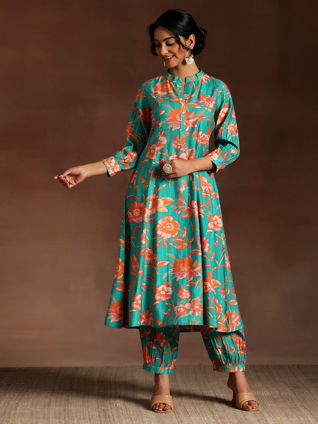 Floral Printed Panelled Kurta with Salwar