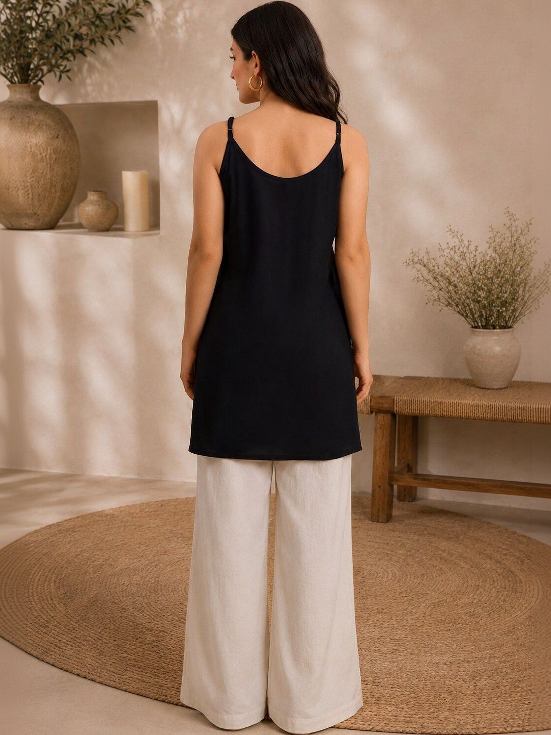 Women Ethnic Motifs Embroidered Kurti