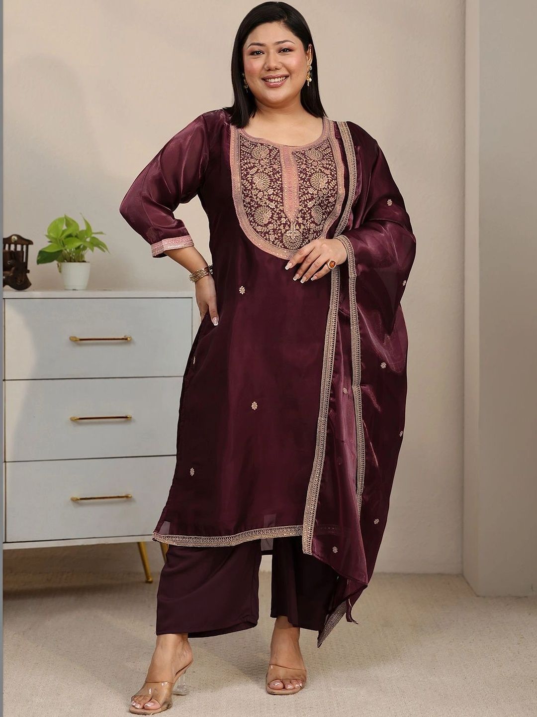 Women Ethnic Motifs Embroidered Regular Thread Work Kurta with Palazzos & With Dupatta