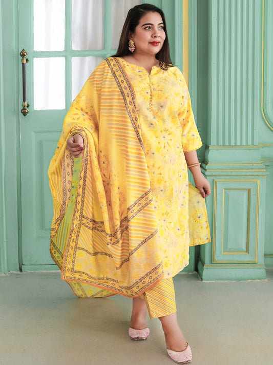 Plus Size Floral Printed Regular Kurta With Trousers & Dupatta