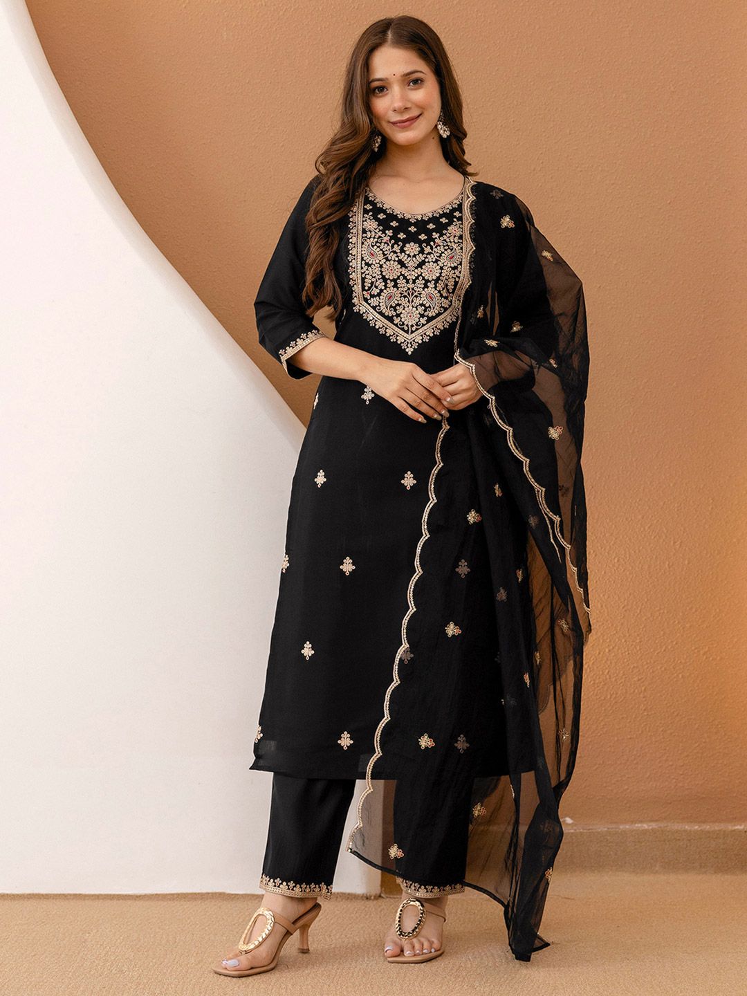 Women Black Silk Blend Embroidered Kurta & Trousers With Dupatta