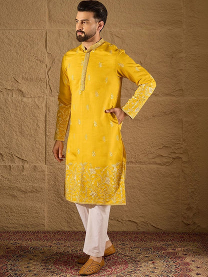 Embroidered Mandarin Collar Kurta & Trousers Sets