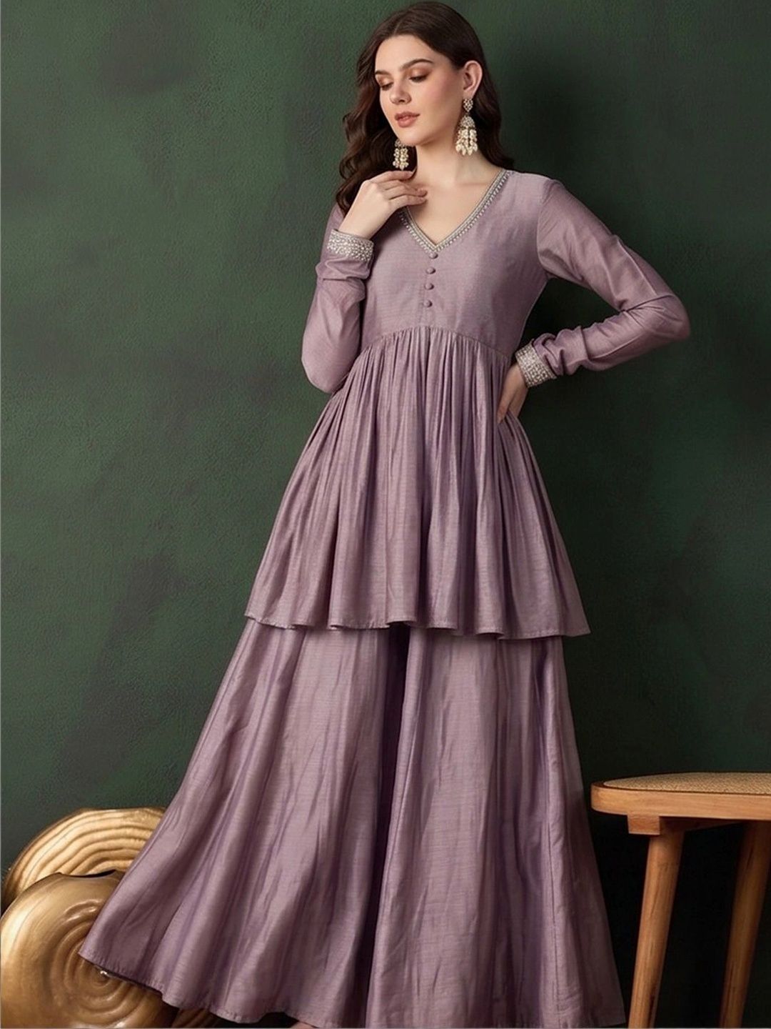 Women Empire Thread Work Kurta with Palazzos