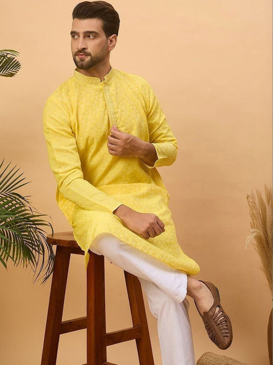 Men Regular Thread Work Kurta with Pyjamas