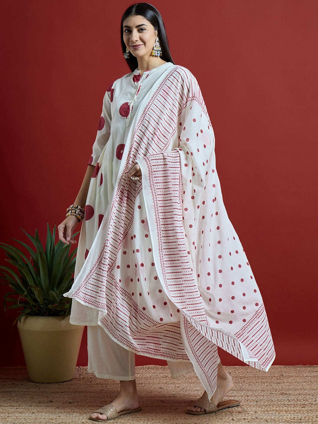 Maroon & Off White Geometric Printed Pure Cotton Kurta with Palazzos & With Dupatta