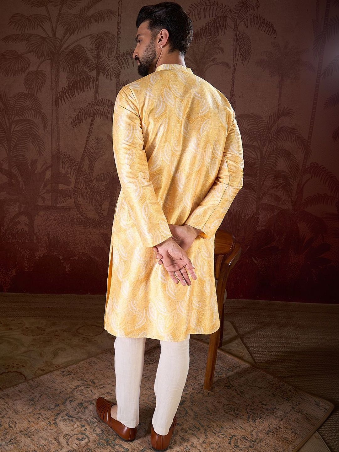 Men Ethnic Motifs Printed Regular Kurta with Trousers