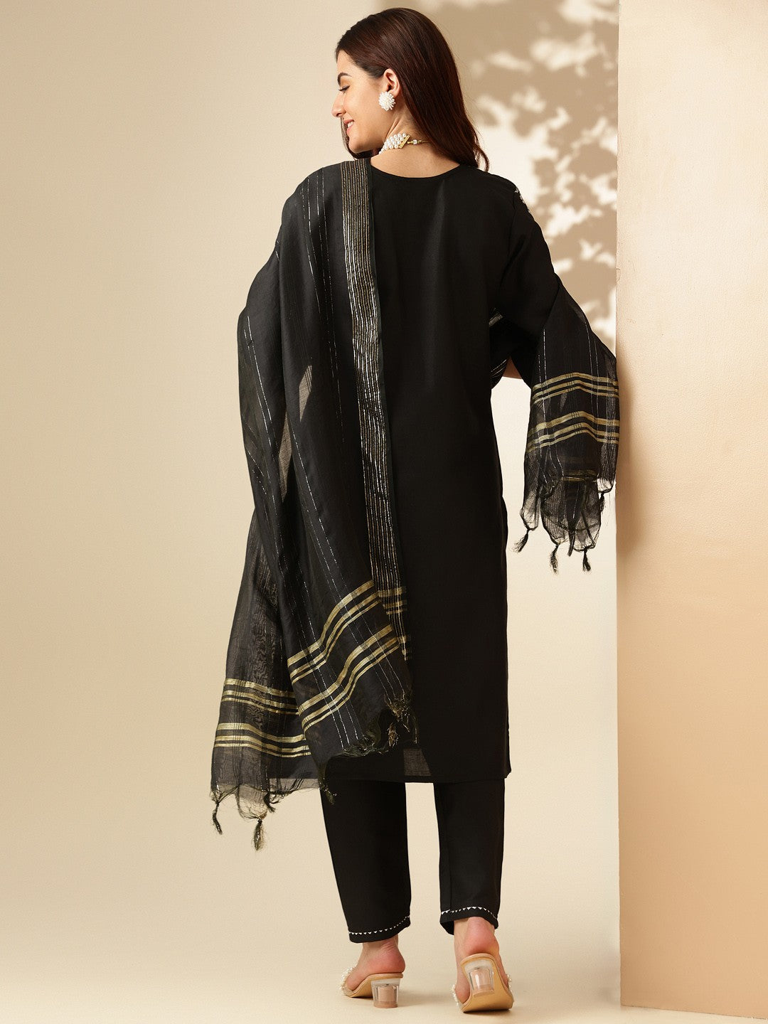 Black Ethnic Motifs Embroidered Thread Work Straight Kurta & Trouser With Dupatta