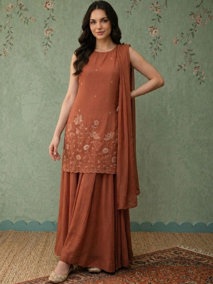 Women Floral Embroidered Regular Thread Work Kurta with Sharara & With Dupatta