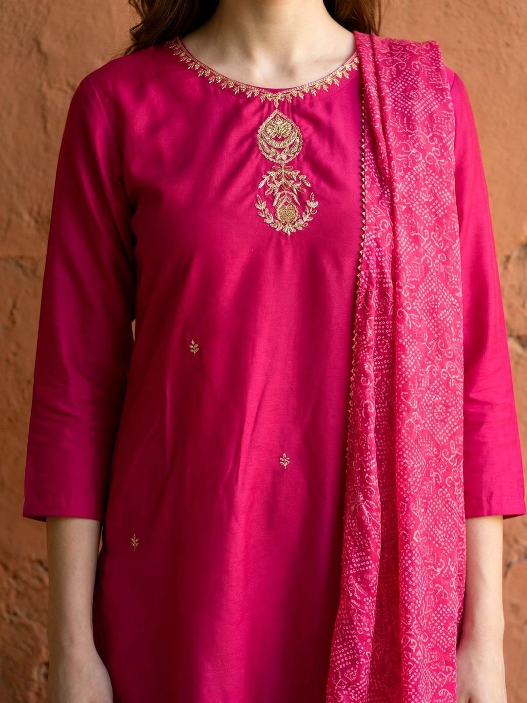 Women Ethnic Motifs Embroidered Regular Thread Work Kurta with Trousers & With Dupatta