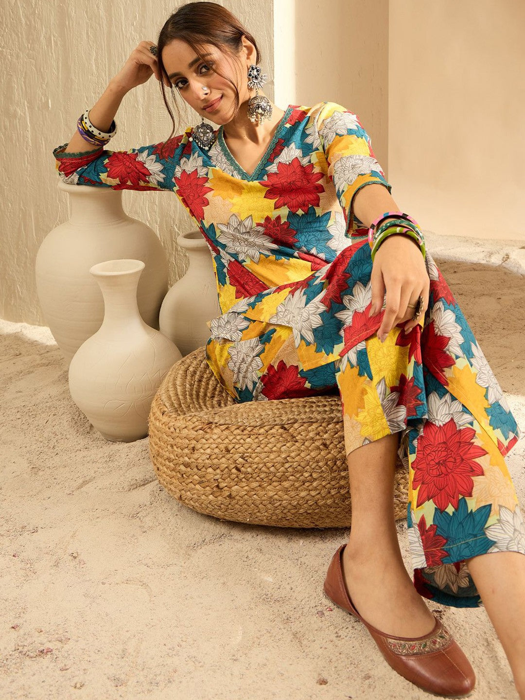 Women Floral Printed Regular Pure Cotton Kurta with Trousers