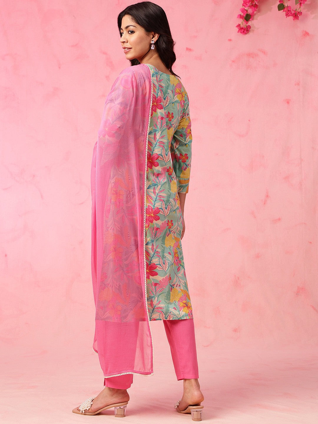 Women Floral Printed Regular Pure Cotton Kurta with Trousers & With Dupatta