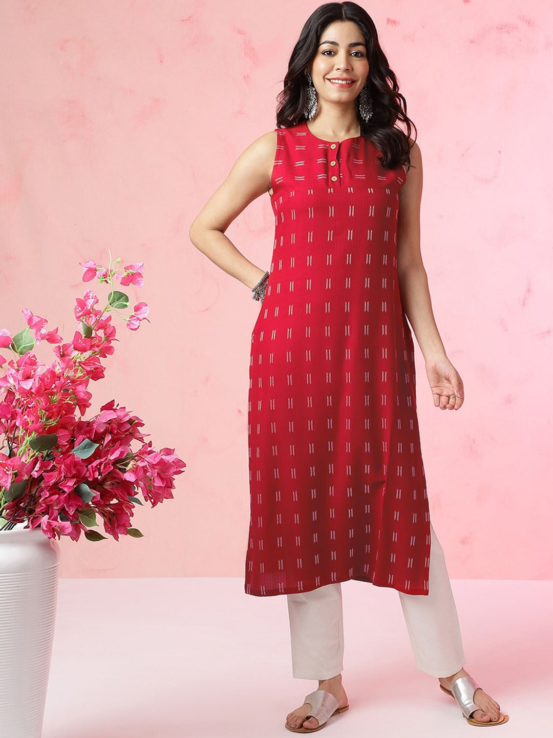 Round Neck Kurta with Trousers