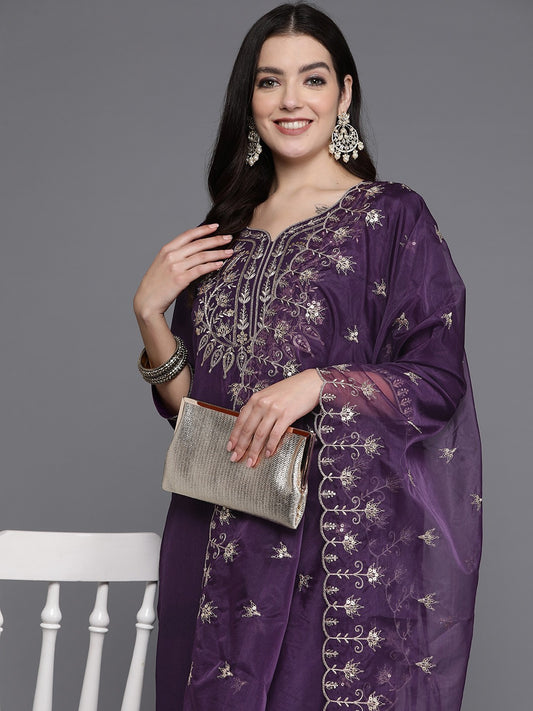 Women Floral Yoke Design Regular Kurta with Trousers & With Dupatta