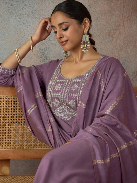 Women Ethnic Motifs Embroidered Regular Kurta with Trousers & With Dupatta