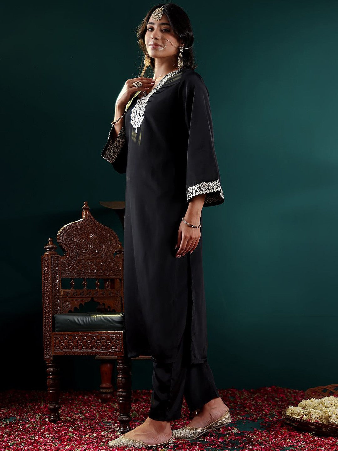 Women Ethnic Motifs Embroidered Regular Mirror Work Kurta with Trousers & With Dupatta