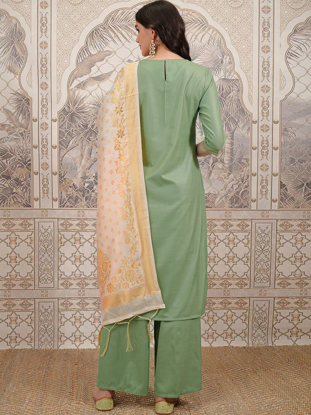 Women Green Ethnic Motifs Yoke Design Thread Work Straight Kurta With Palazzos & Dupatta