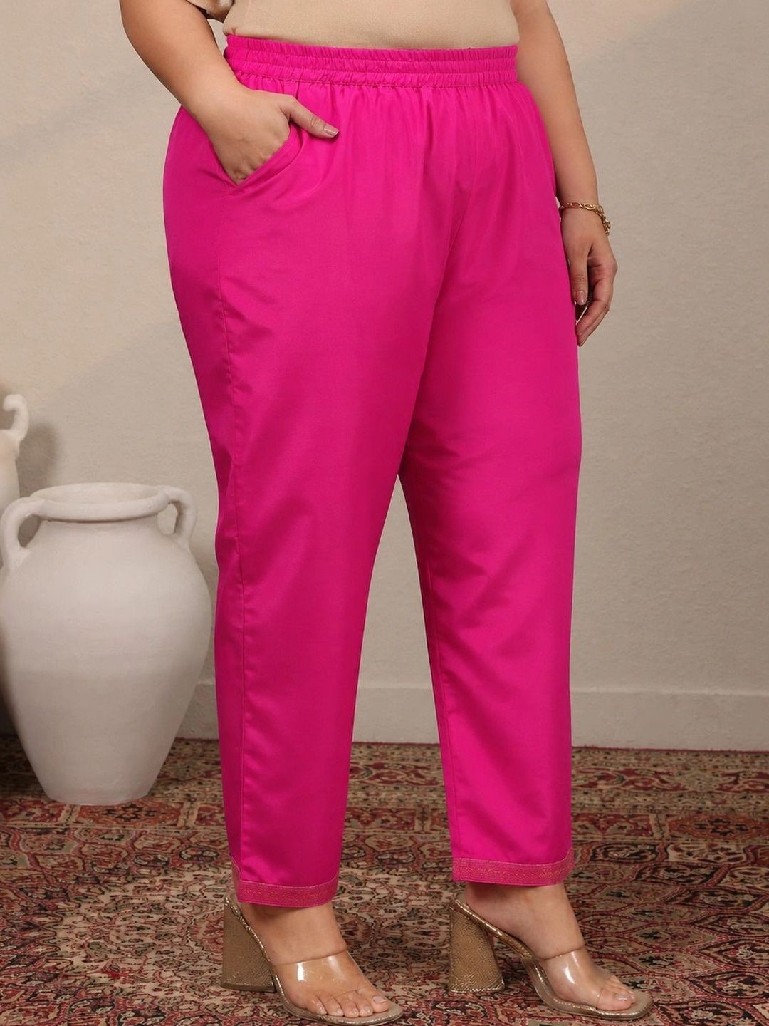 Women Ethnic Motifs Embroidered Regular Kurta with Trousers & With Dupatta