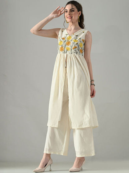 Women Floral Yoke Design Empire Thread Work Pure Cotton Kurta With Palazzo