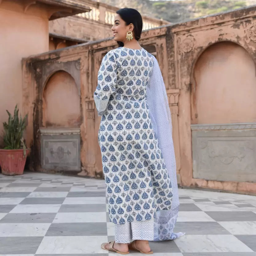 Women Blue & White Kurta and Palazzo Set Viscose Rayon