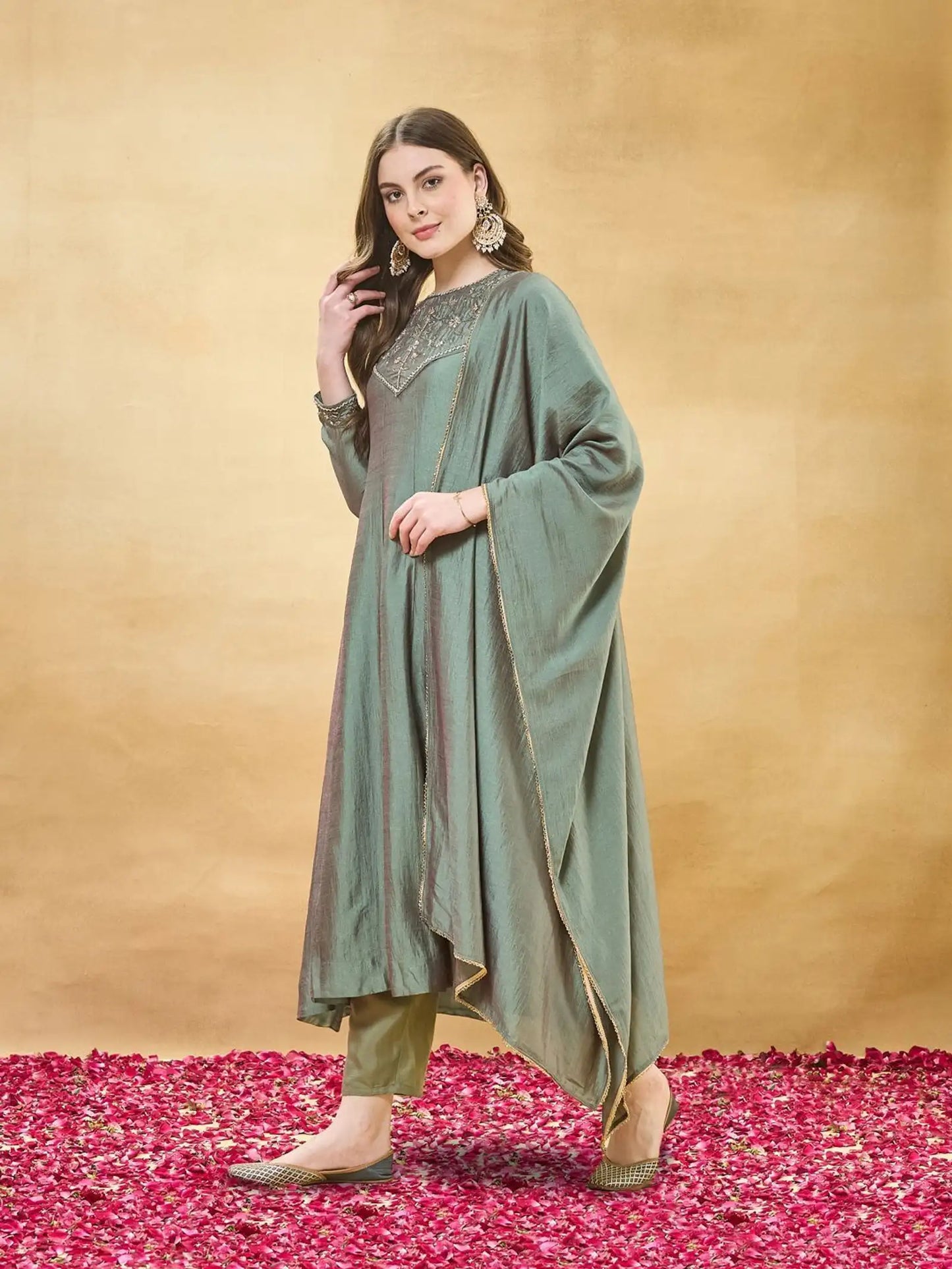 Women Pure Silk Kurta Pant Dupatta Set