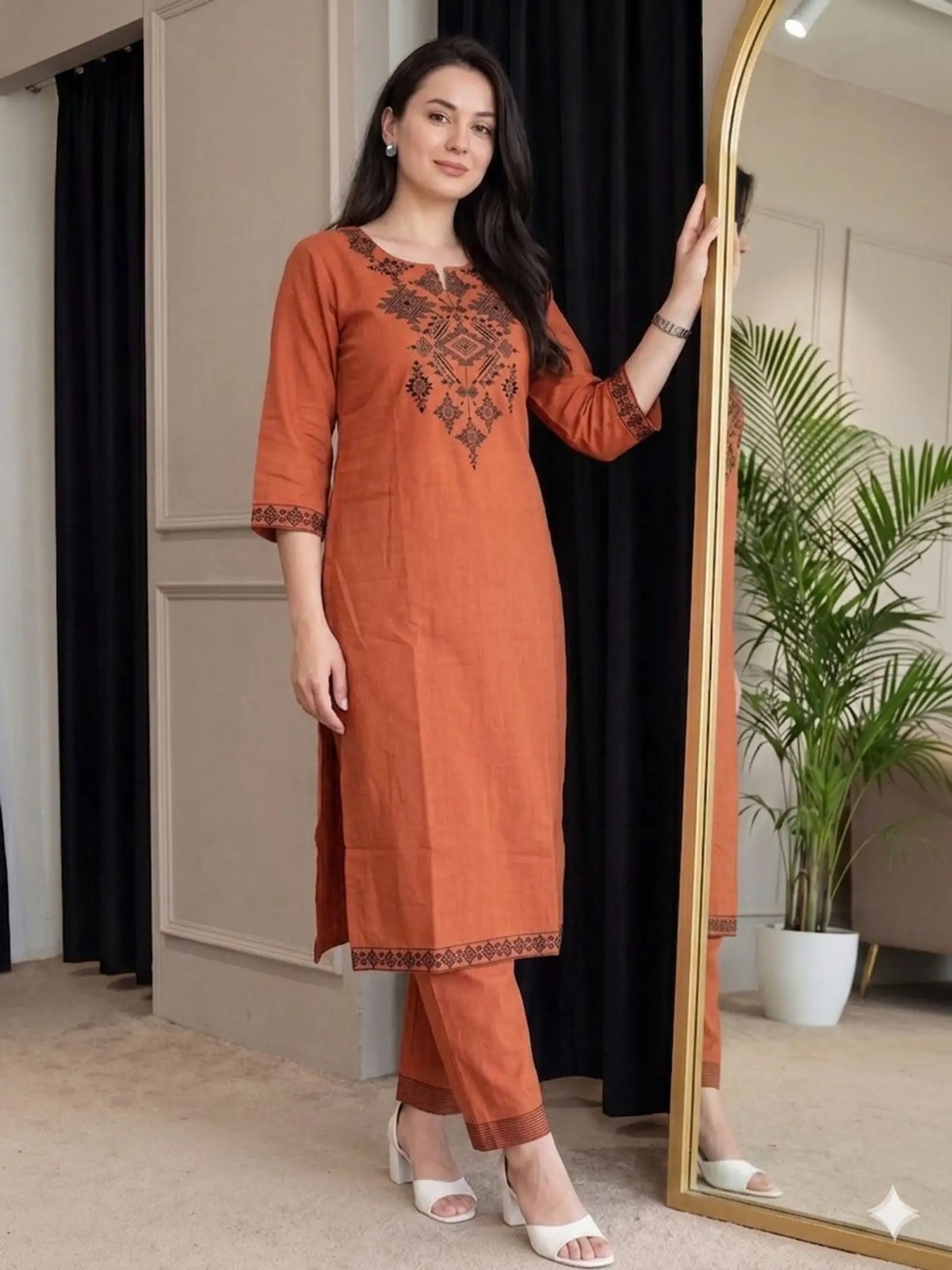 Women Khadi Cotton Kurta Pyjama Set