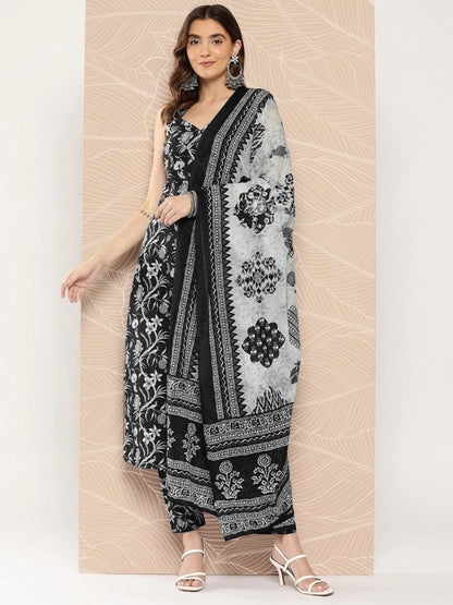 Women Pure Cotton Kurta Pant Dupatta Set