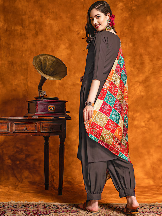 Women Ethnic Motifs Yoke Design Thread Work Pure Cotton Kurta with Salwar & Dupatta