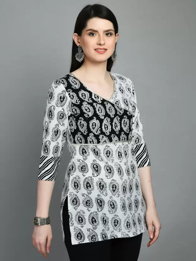 Casual Regular Sleeves Printed Women White Black Top