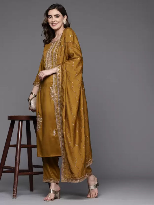 Women Mustard Cotton Blend Kurta Trouser Set