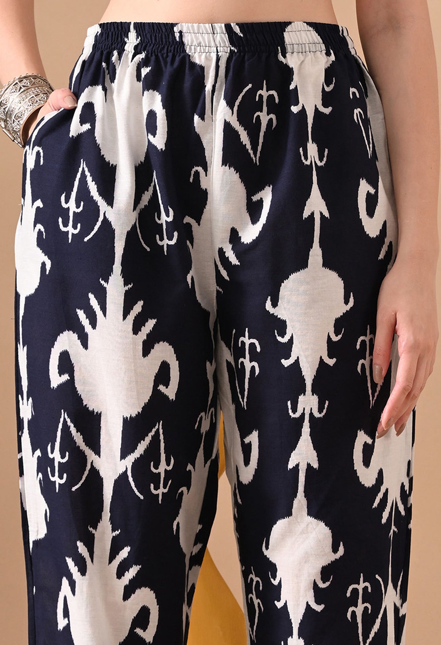 Women Pure Cotton Kurta Pant Set