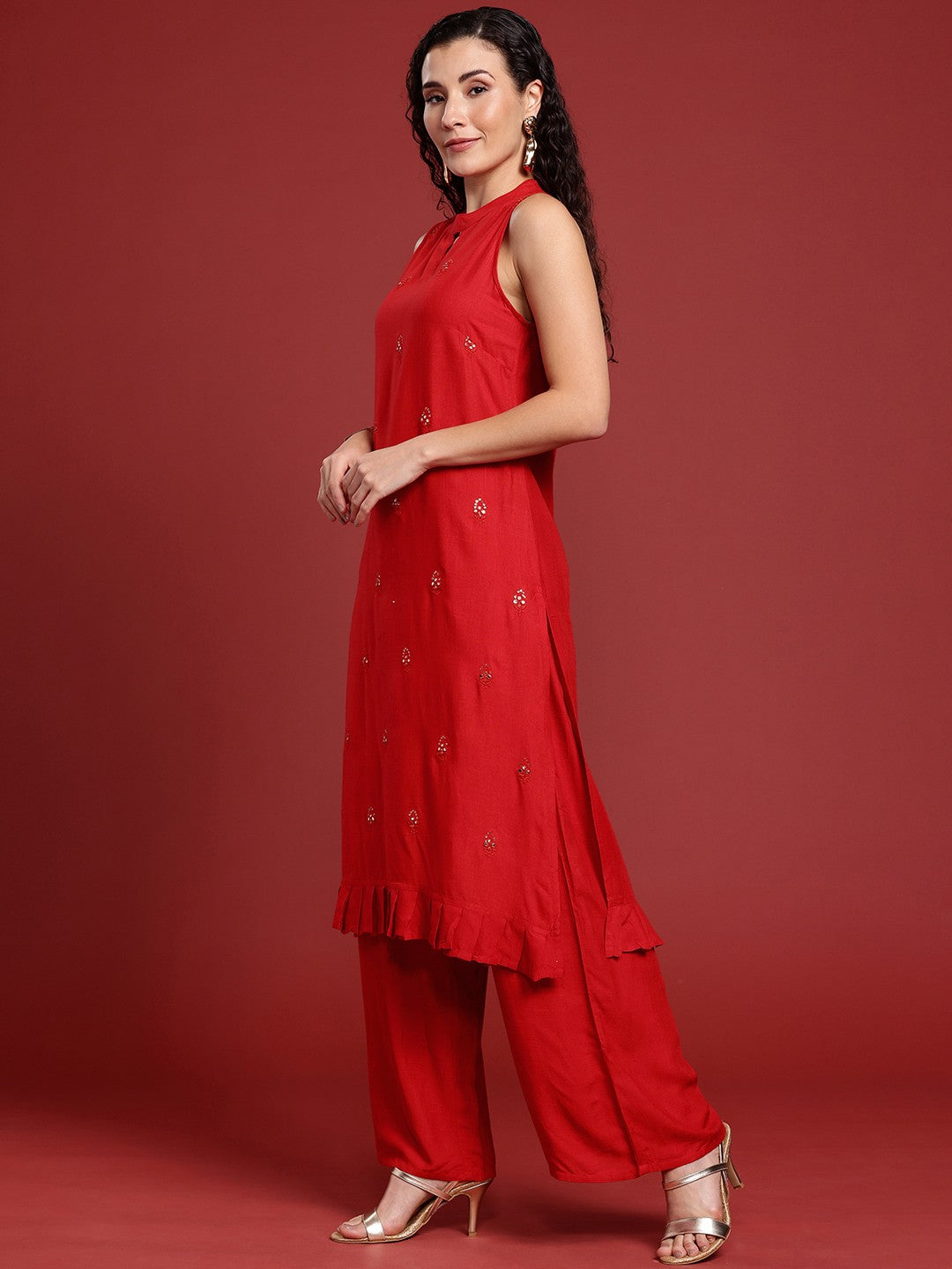 Floral Embroidered Keyhole Neck Sequinned Kurta with Palazzos