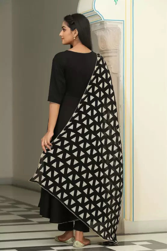 Women Black Viscose Rayon Kurta, Pant And Dupatta Set