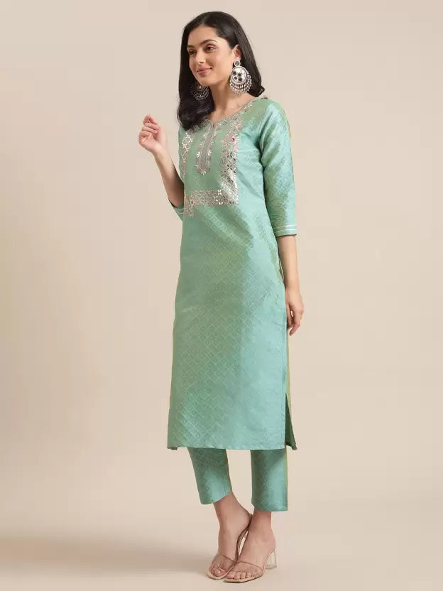 Women Silk Blend Kurta Pant Dupatta Set