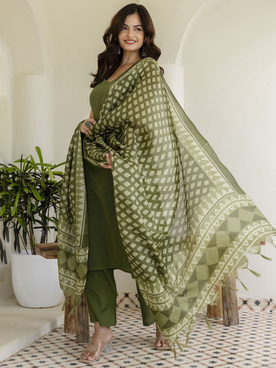 Women Solid Regular Pure Cotton Kurta with Trousers & With Dupatta