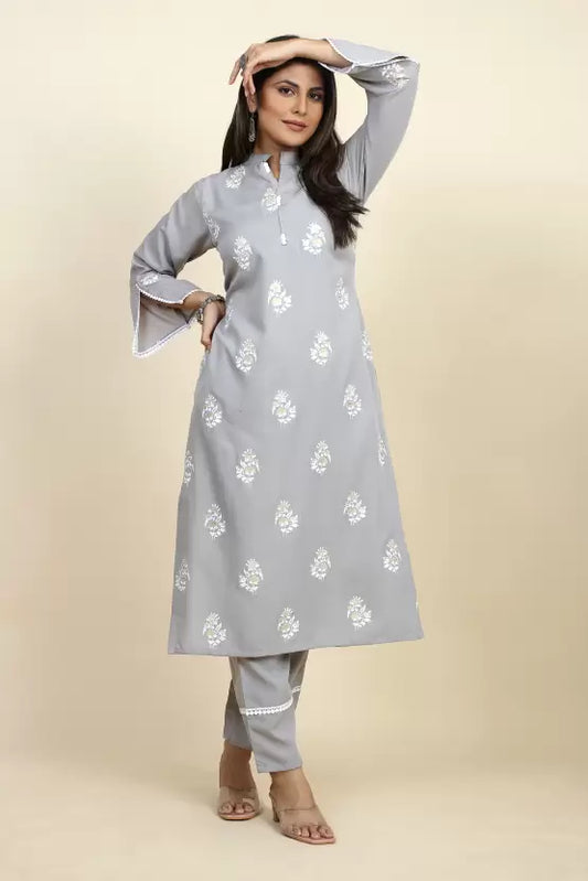 Women Grey Crepe Kurta Pant Set