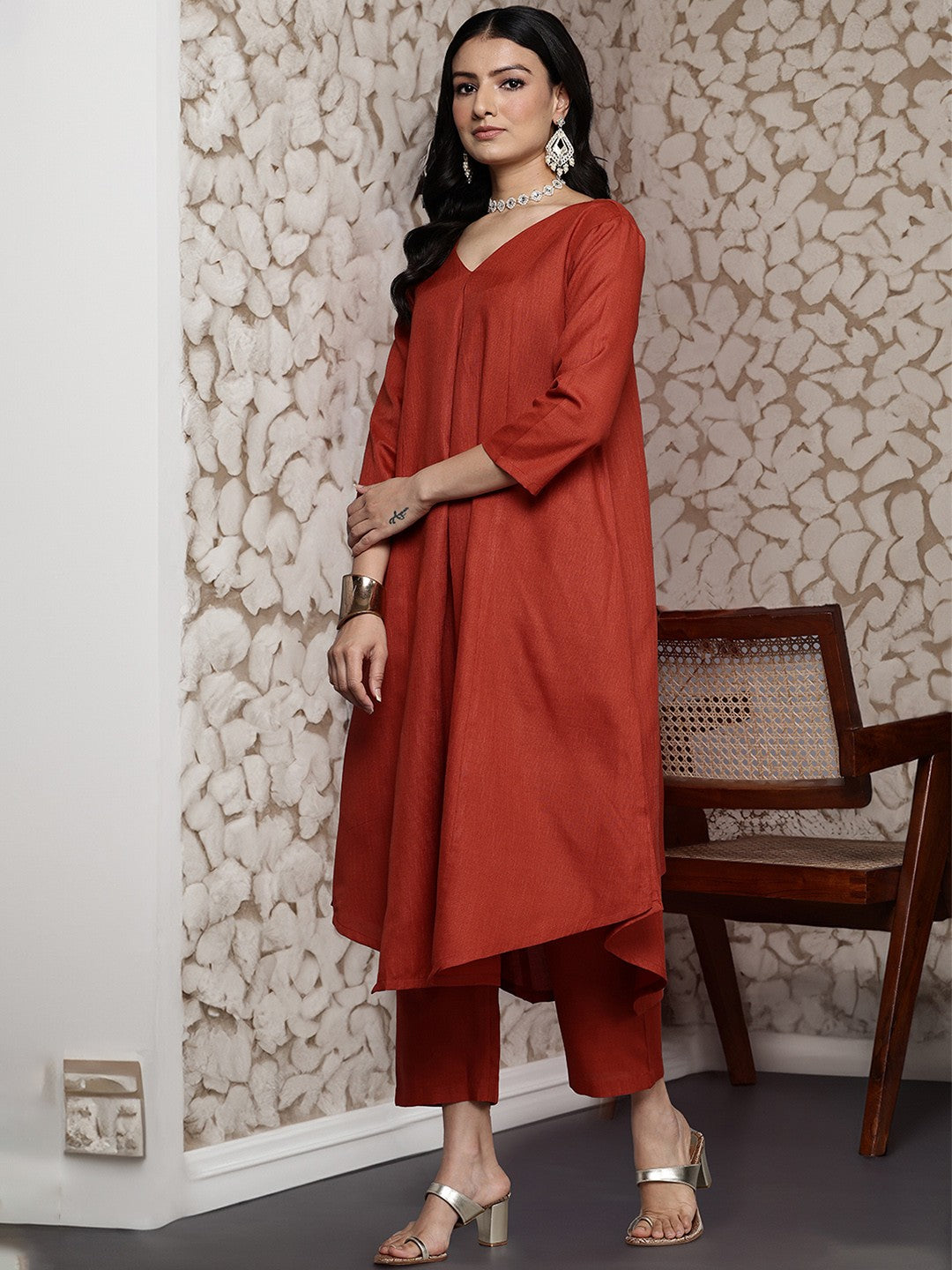 Women Solid Front Pleated A Line Kurta Set