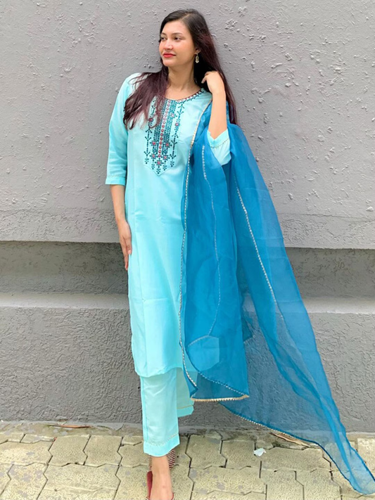 Women Blue Embroidered Regular Kurti with Trousers & With Dupatta