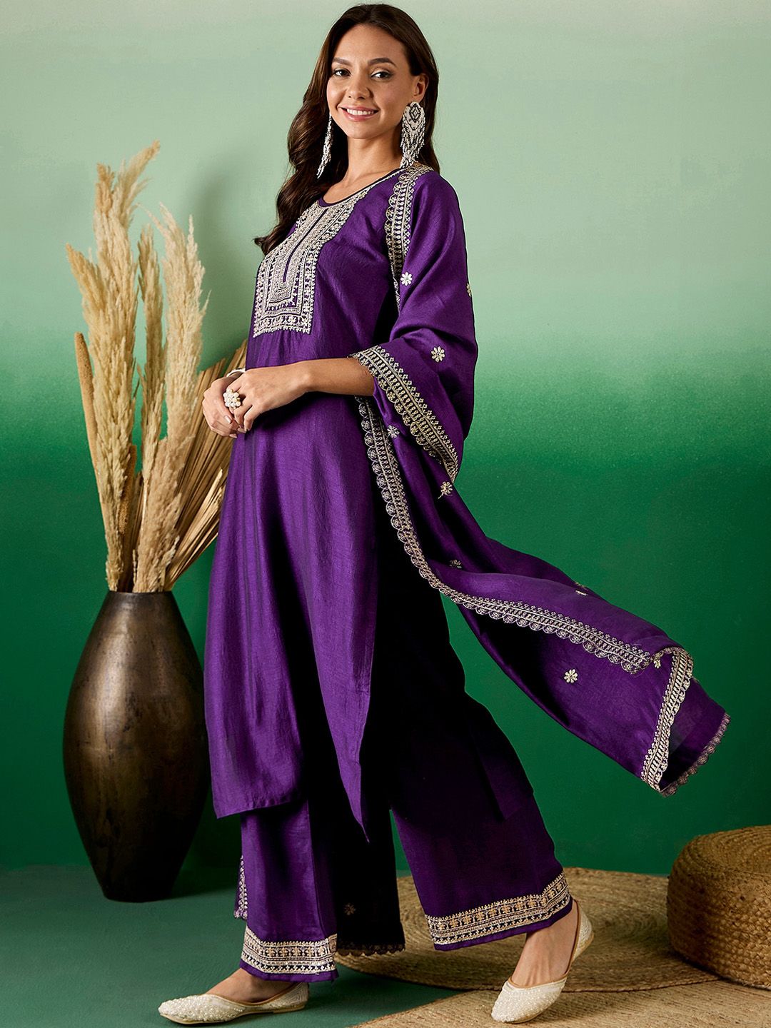 Ethnic Motifs Embroidered Sequinned Straight Kurta With Trousers & Dupatta