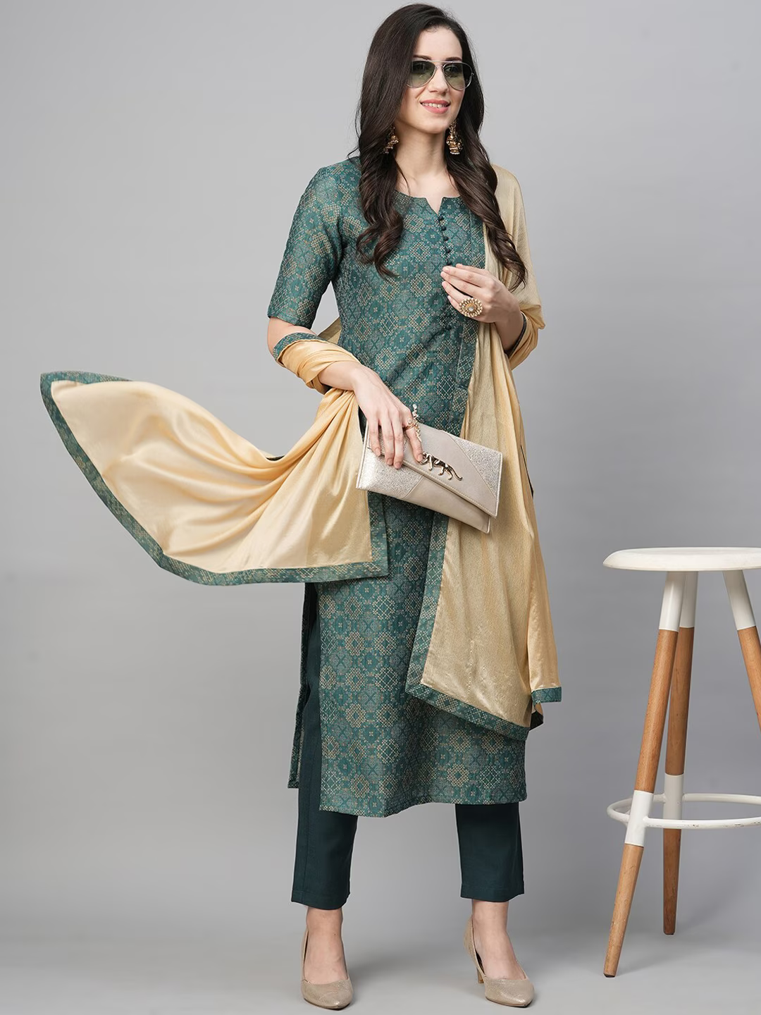 Ethnic Motifs Printed Kurta with Trousers & With Dupatta