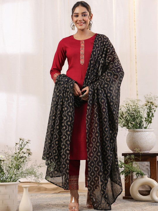 Ethnic Motifs Printed Regular Kurta With Trousers & Dupatta