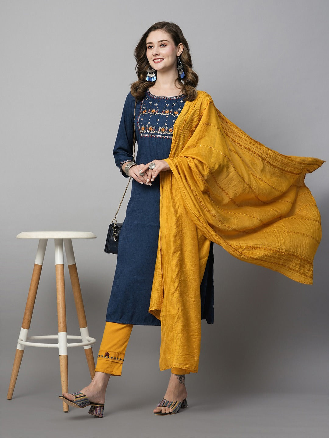 Ethnic Motifs Yoke Design Sequinned Regular Kurta with Trousers & Dupatta