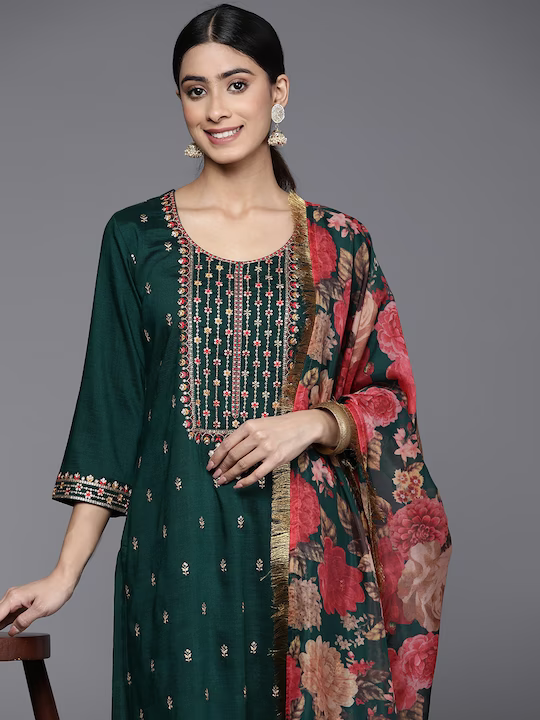 Ethnic Motifs Embroidered Sequinned Kurta With Trousers & With Dupatta