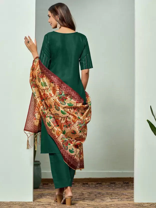 Women Green Cotton Blend Kurta Pant Dupatta Set