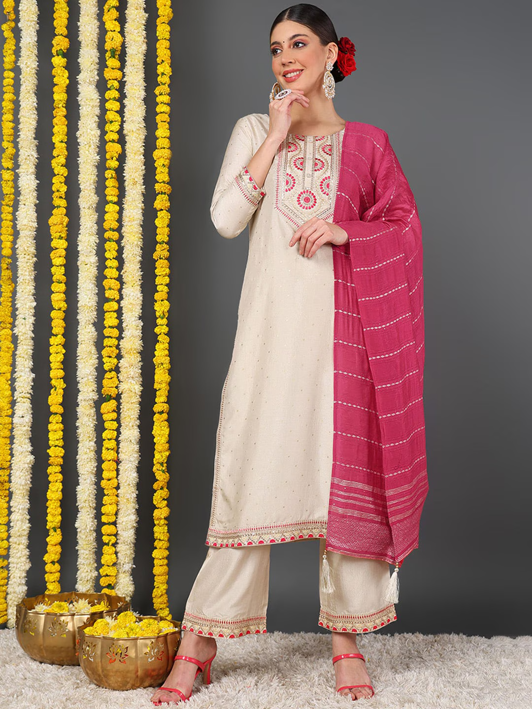 Off White Floral Yoke Design Regular Thread Work Kurta With Trousers & Dupatta