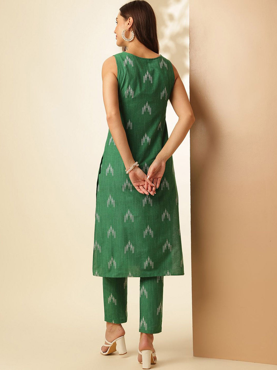 Ethnic Motifs Printed Regular Pure Cotton Straight Kurta with Trousers