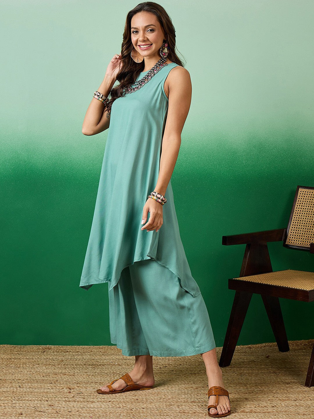 Sleeveless Round Neck Asymmetric A Line Kurta With Palazzos