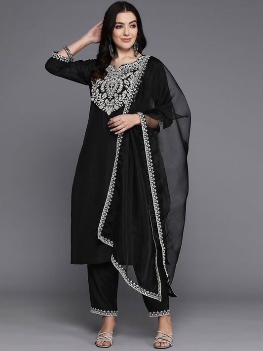 Women Floral Yoke Design Regular Thread Work Kurta with Trousers & Dupatta