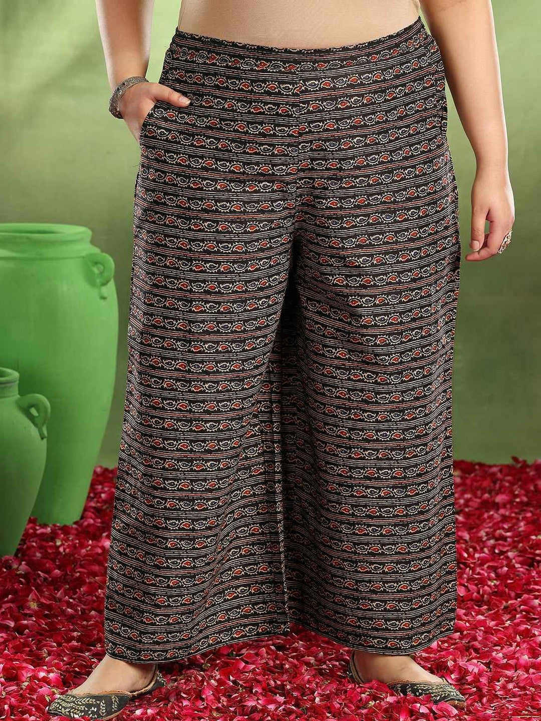 Women Plus Size Floral Printed Kurta with Palazzos & Dupatta